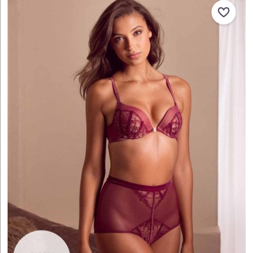 Adore me bra and panties set